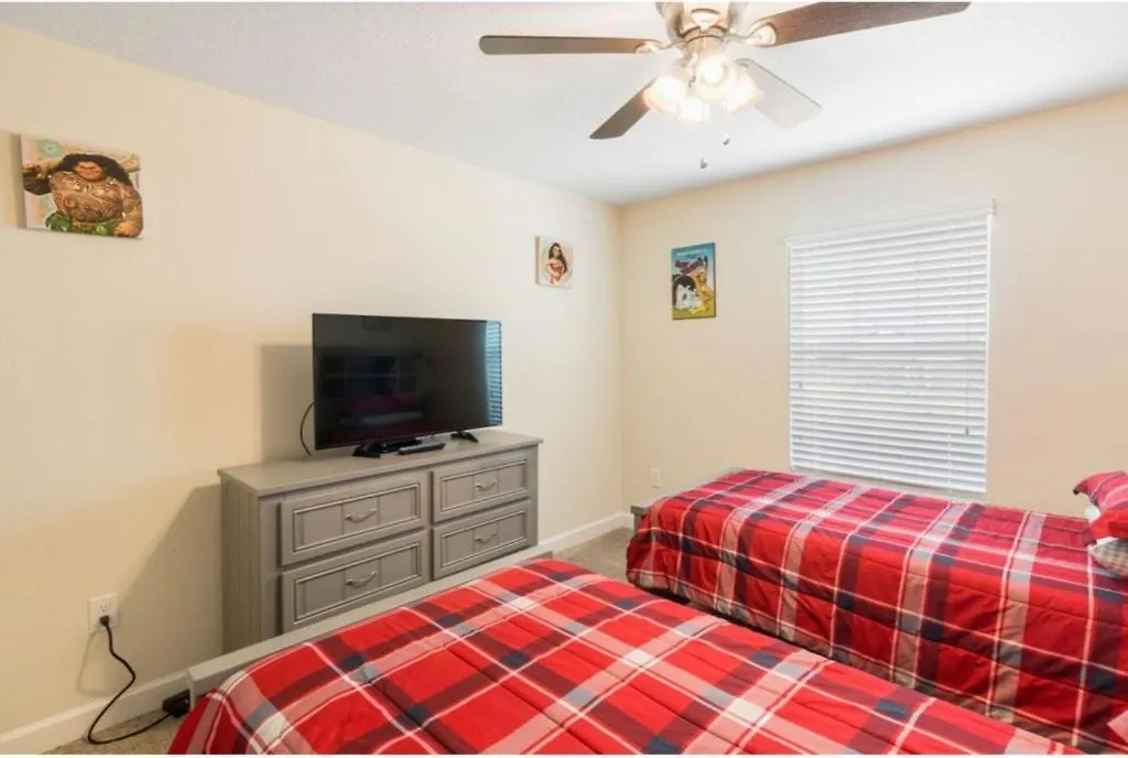 Holiday home 4 Bedrooms - 3 Bathrooms - Storey 4853 Rc *