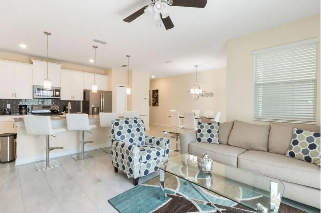 4 Bedrooms - 3 Bathrooms - Storey 4853 Rc Kissimmee
