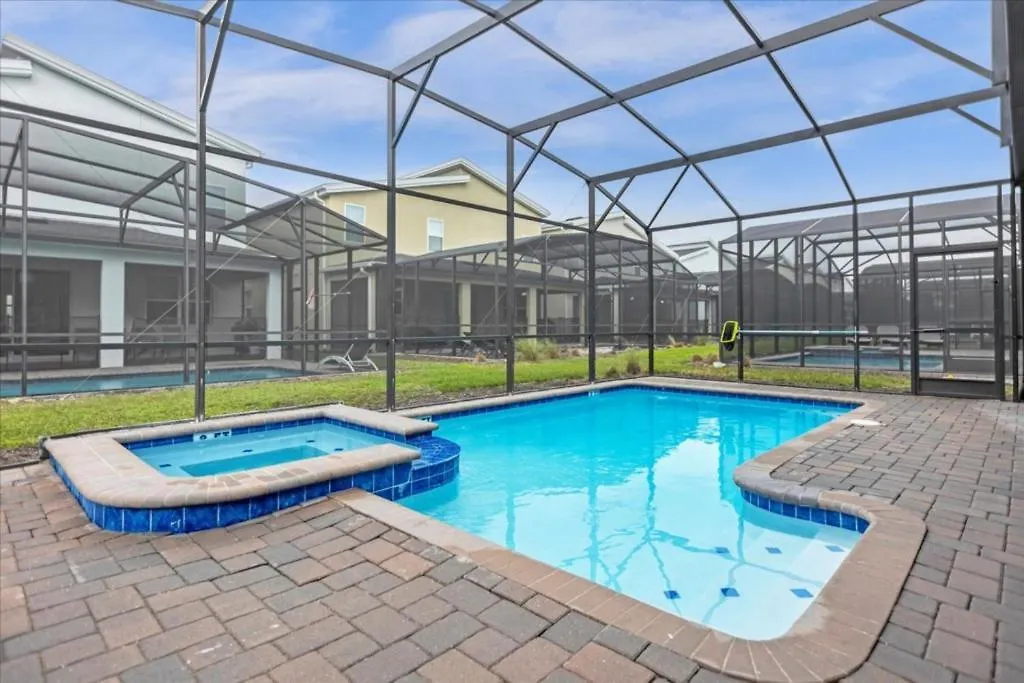 Holiday home 9 Bedrooms - 5 Bathrooms - Storey 4559 Nl