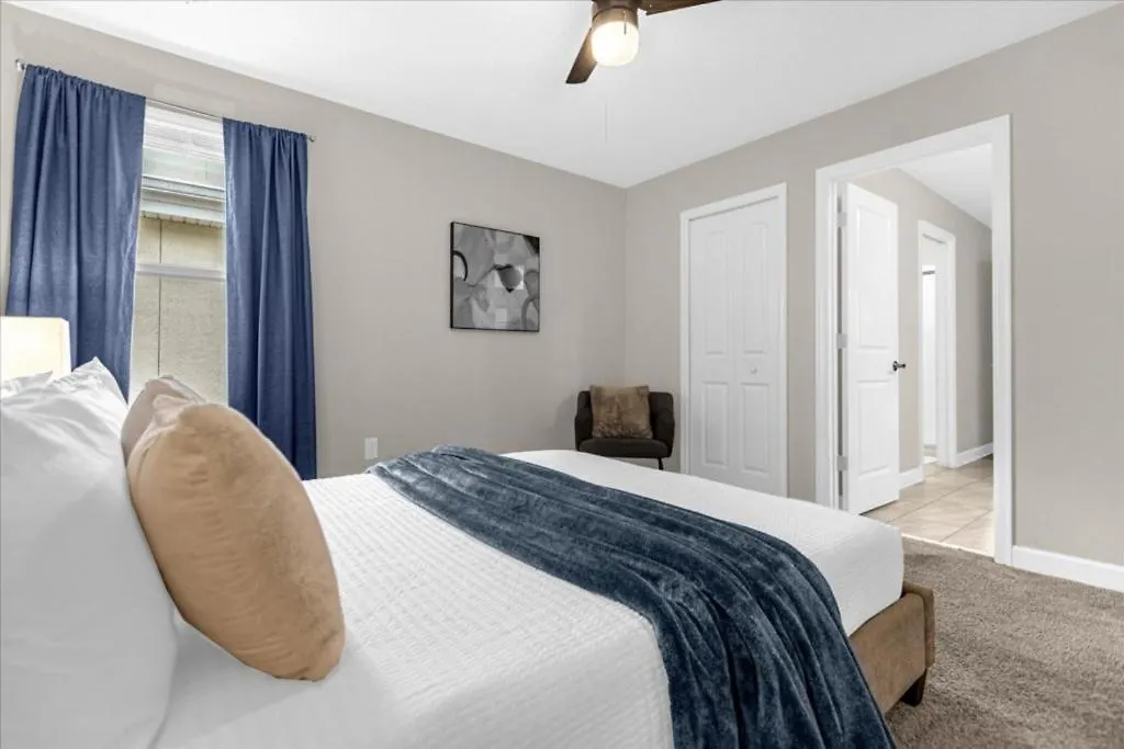 Holiday home 9 Bedrooms - 5 Bathrooms - Storey 4559 Nl *