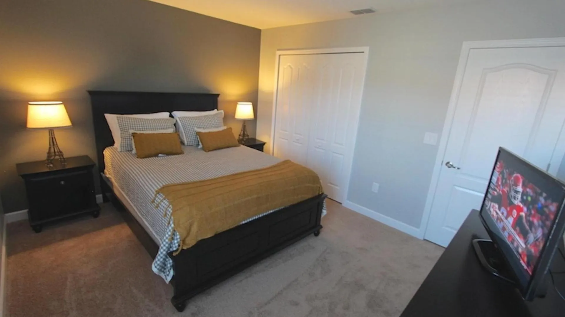 Holiday home Getaway W Pool, Spa, Wifi, And Game *