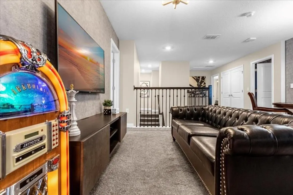 9 Bedroom- 5 Bathroom Champions Gate 851 Pb *