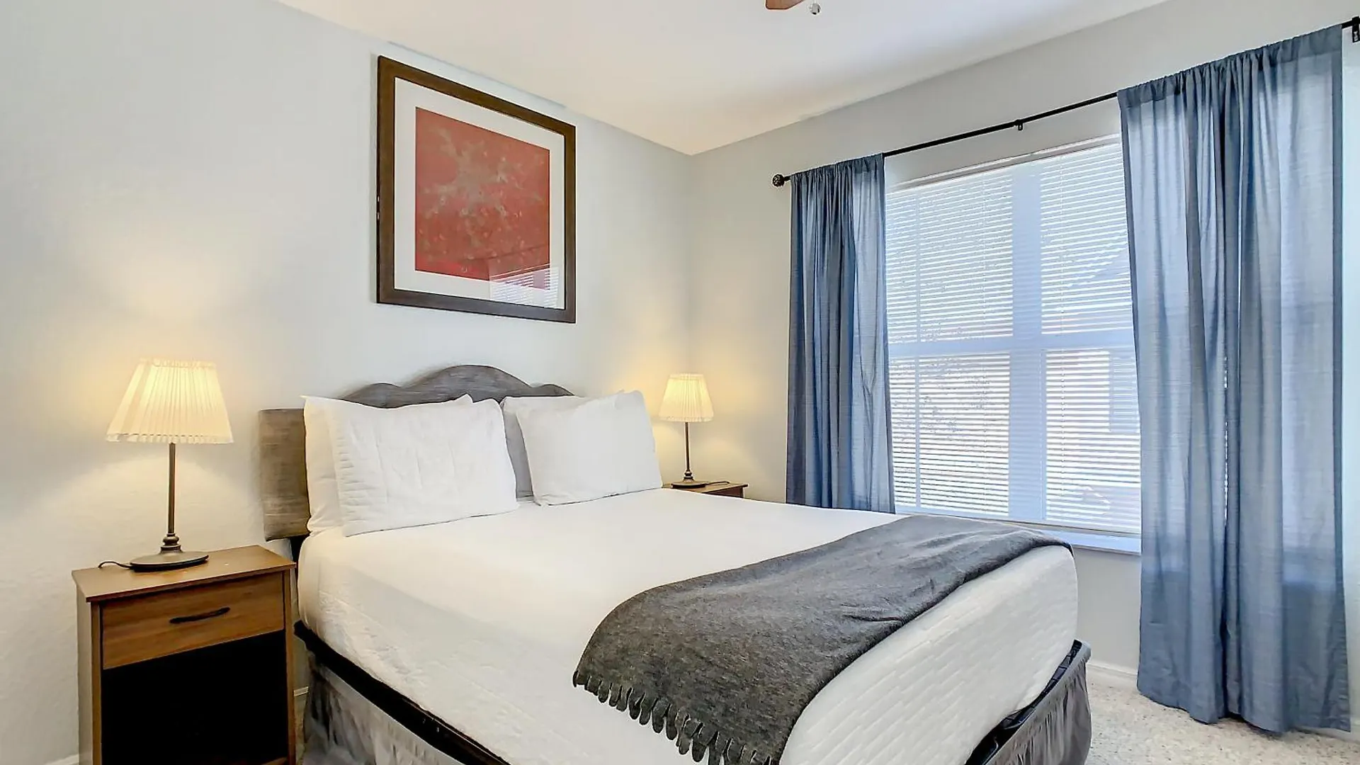 4 Bedroom Townhouse In A Gated Resort!