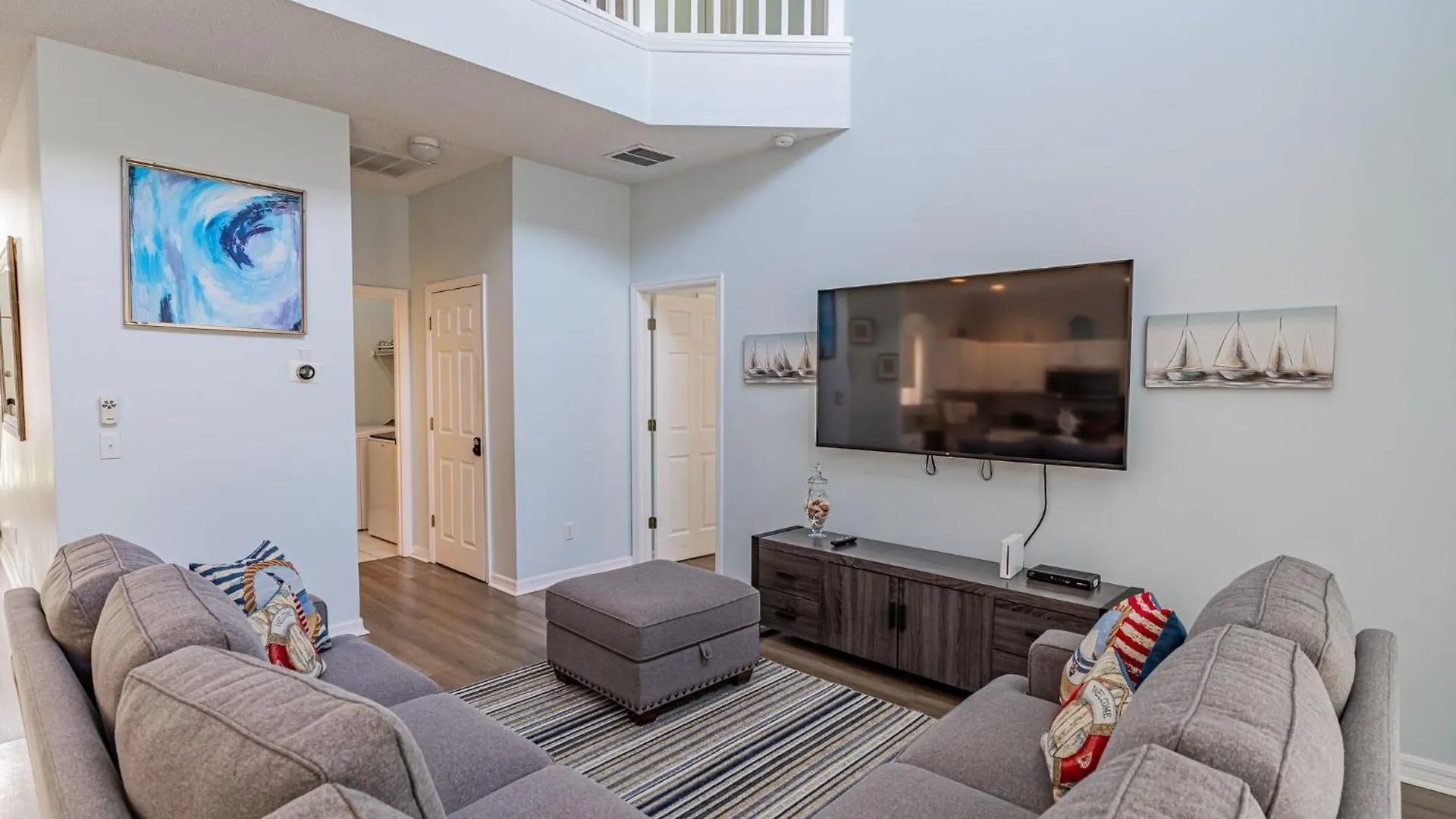 5-star With Private Pool, Minutes From *
