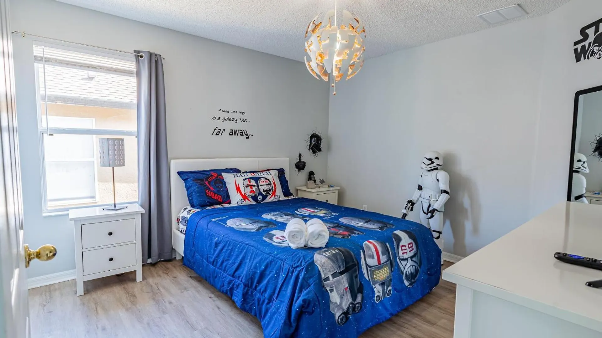 5-star With Private Pool, Minutes From *