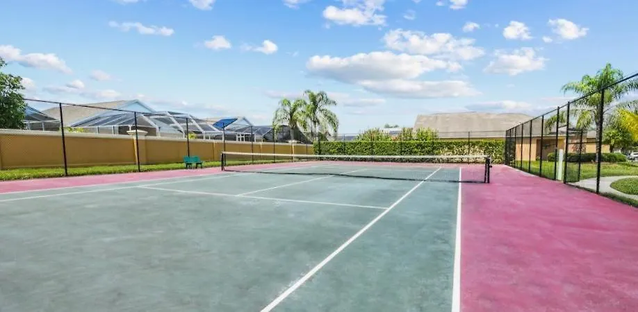 5-star With Private Pool, Minutes From 基西米