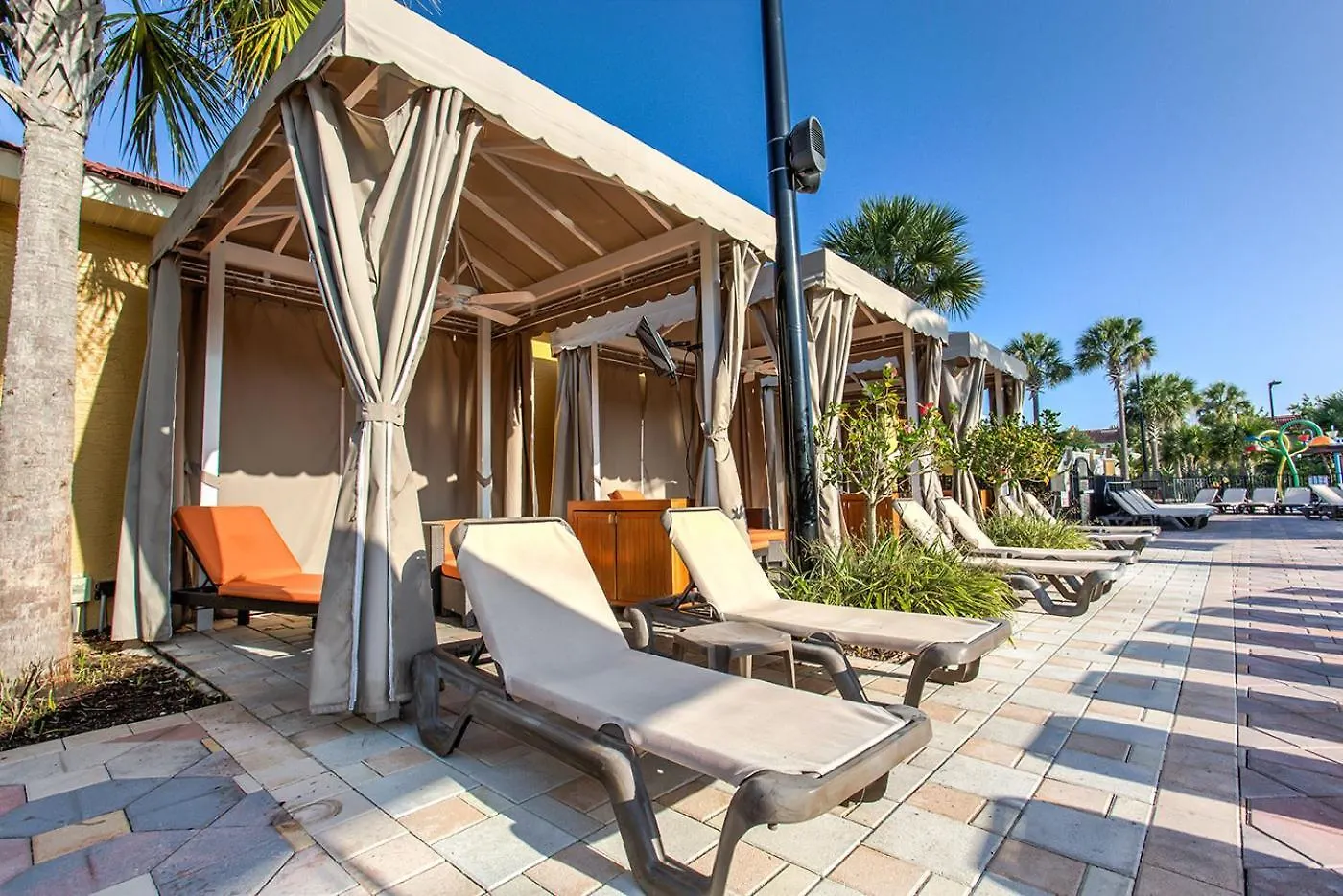 Disney Themed Family Villa, Waterpark & Amenities Included Holiday home