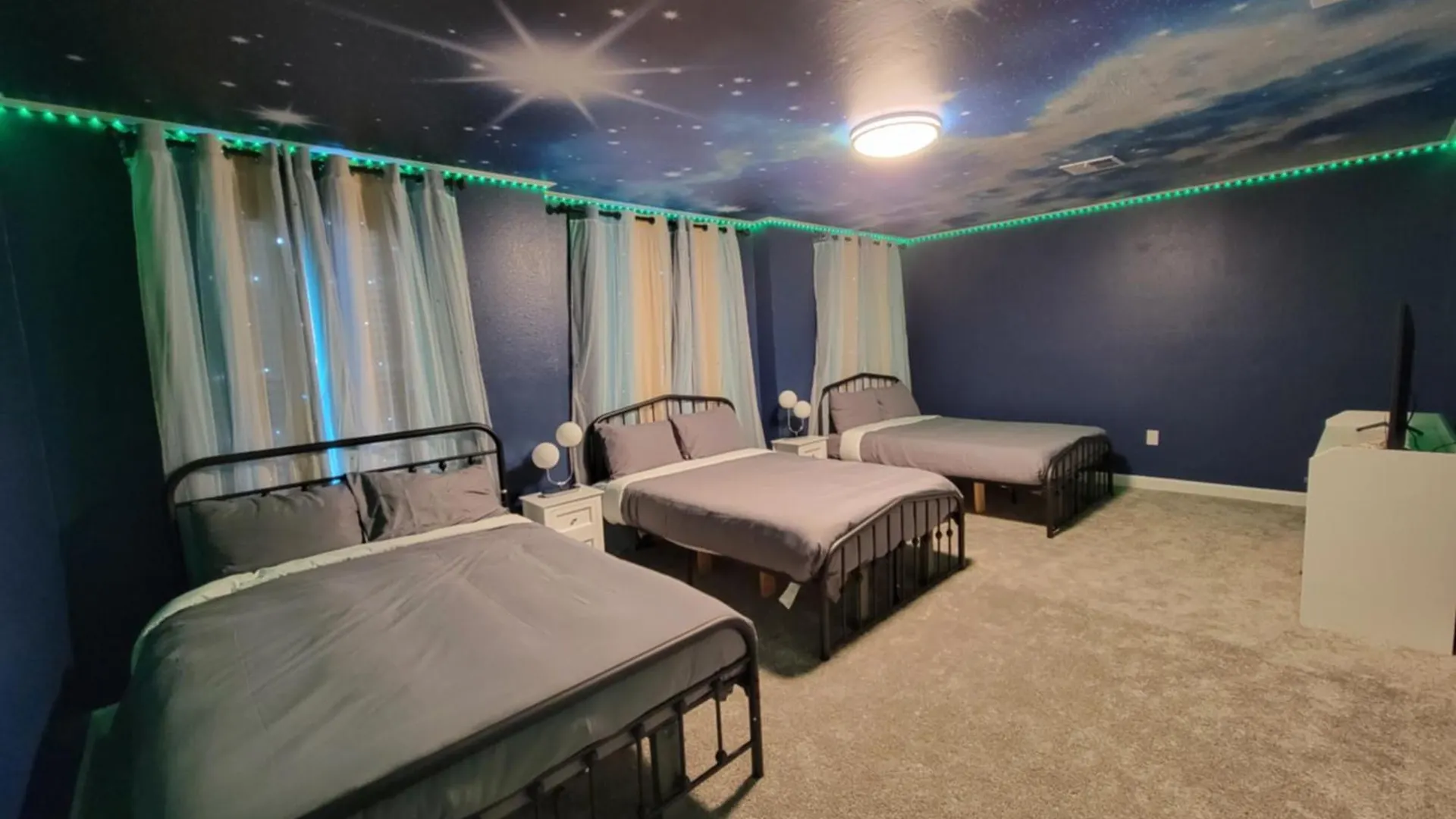 Winterfield Storey Lakeview 4173 Holiday home