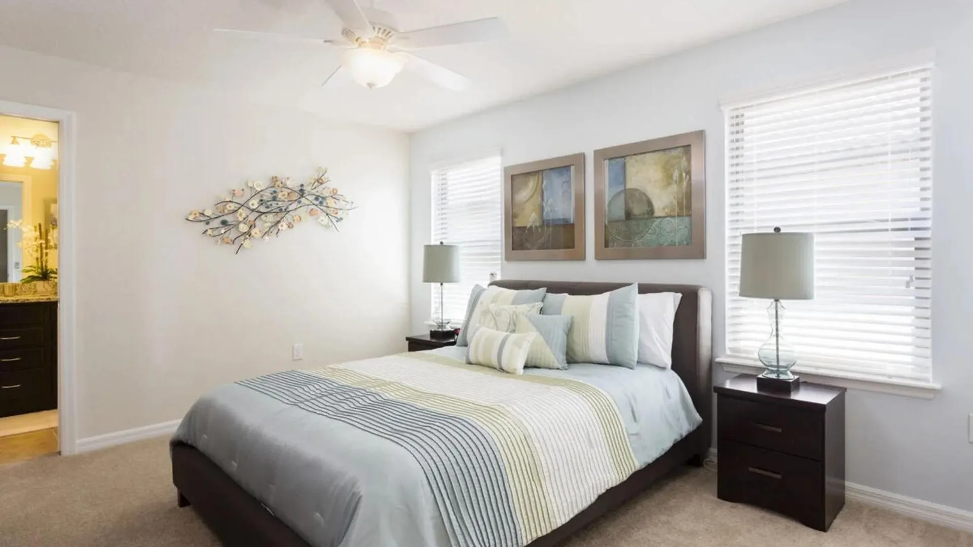 Experience Luxury In Gorgeous 8-bedroom At Golf Kissimmee