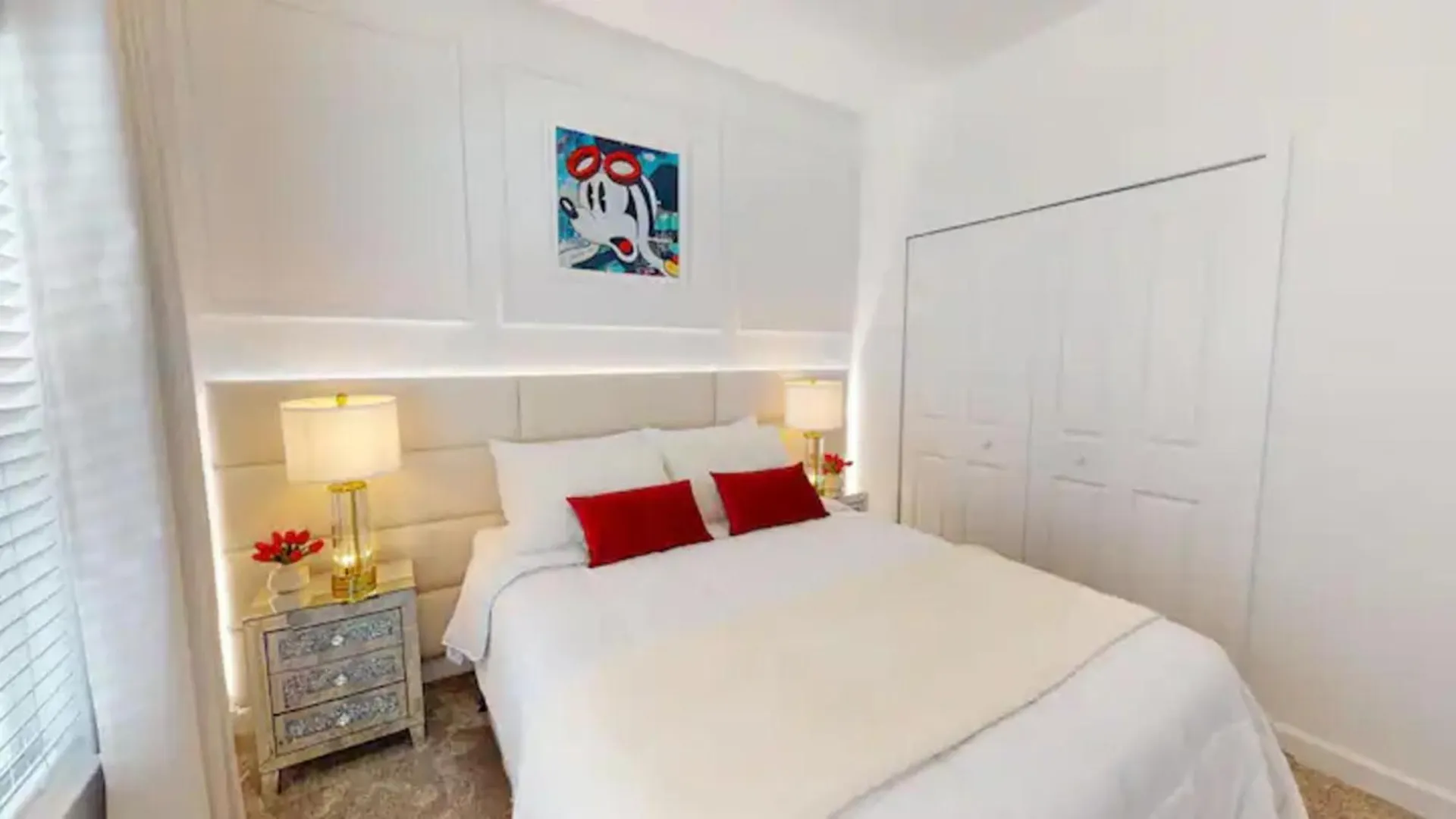 Experience The Magic Of Right At Your Doorstep With Our Large Pool & House Apartment