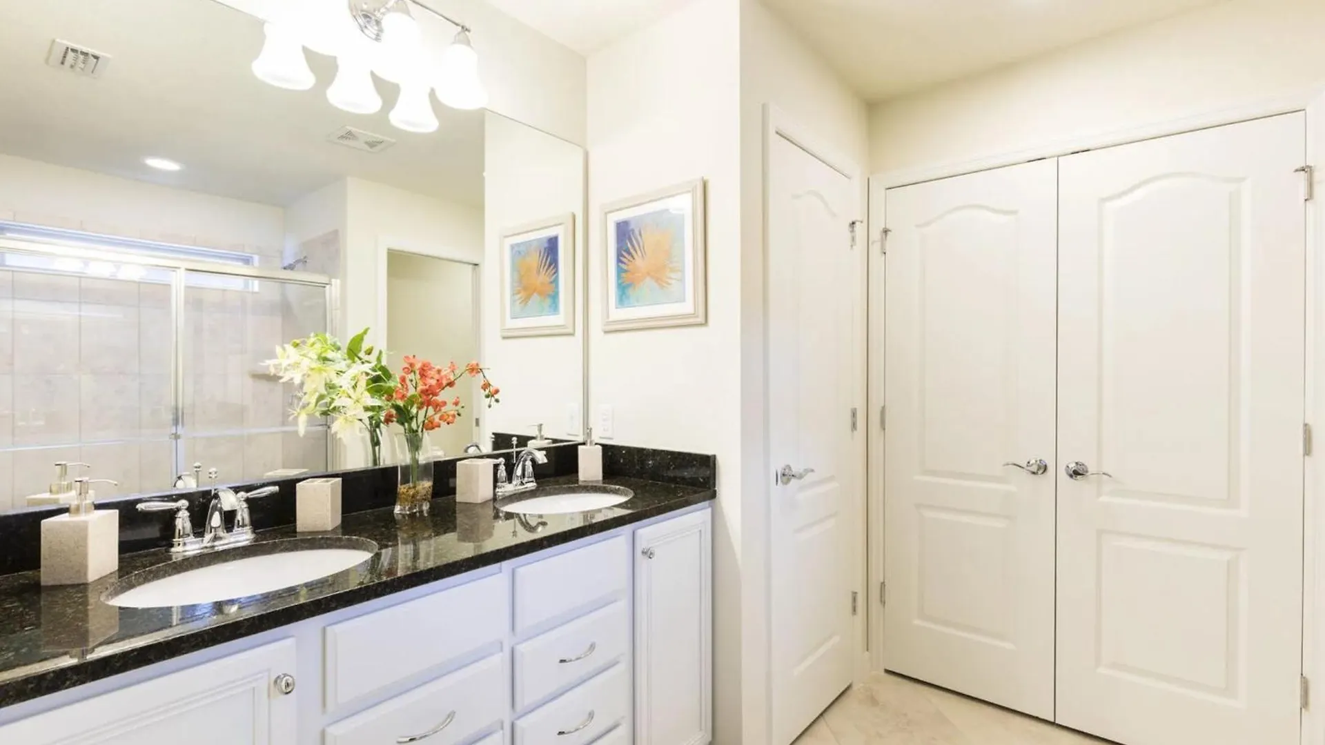 別荘 Elegant 5 Bedroom Pool *