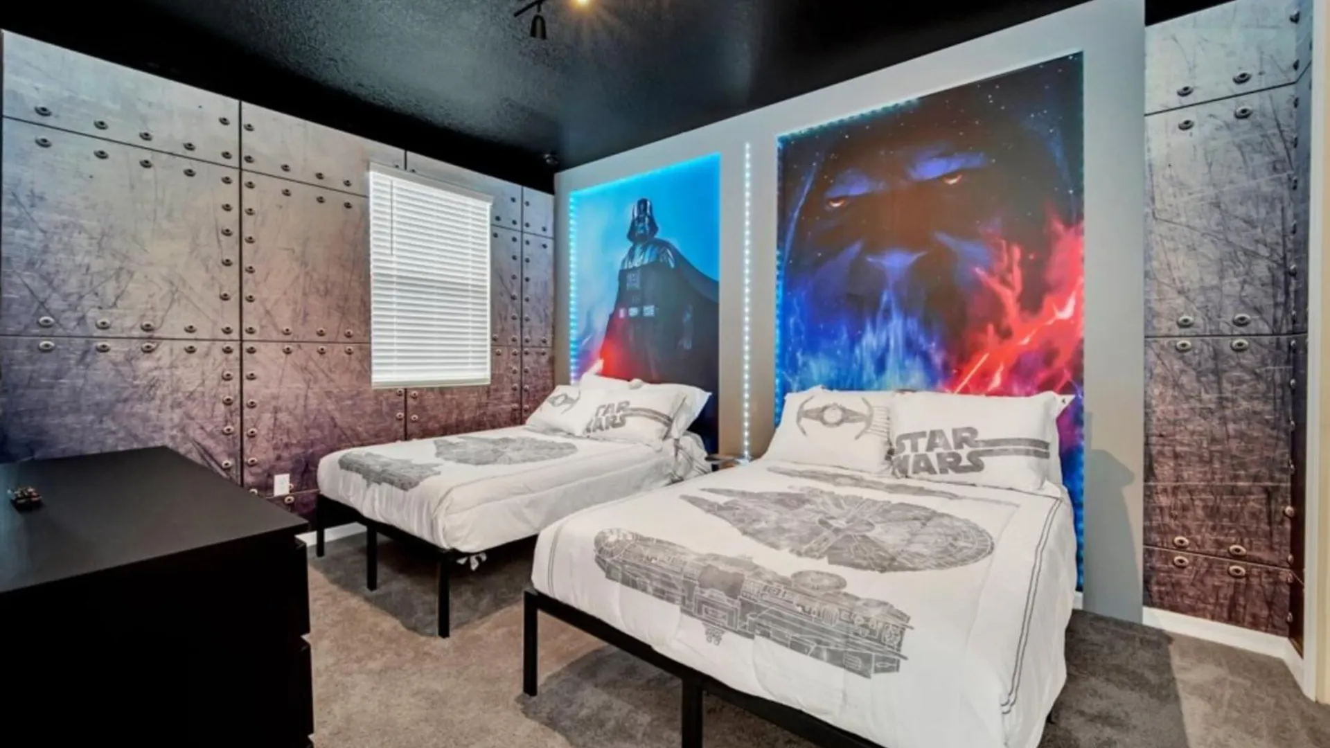 Minions Value 9 Bed Dream Adventure Kissimmee