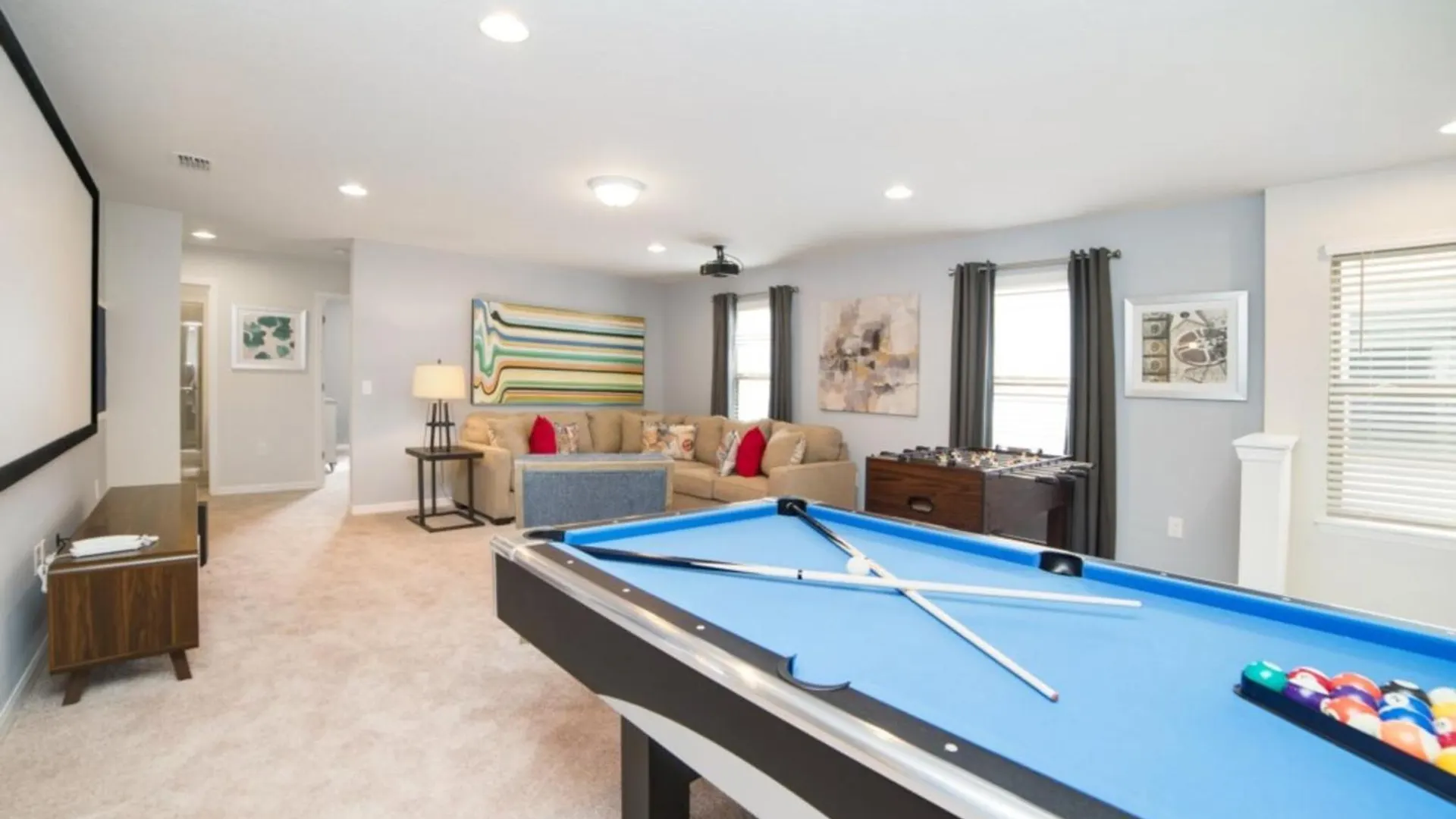 Hakuna Matata Magic 7 Bed Awaits *