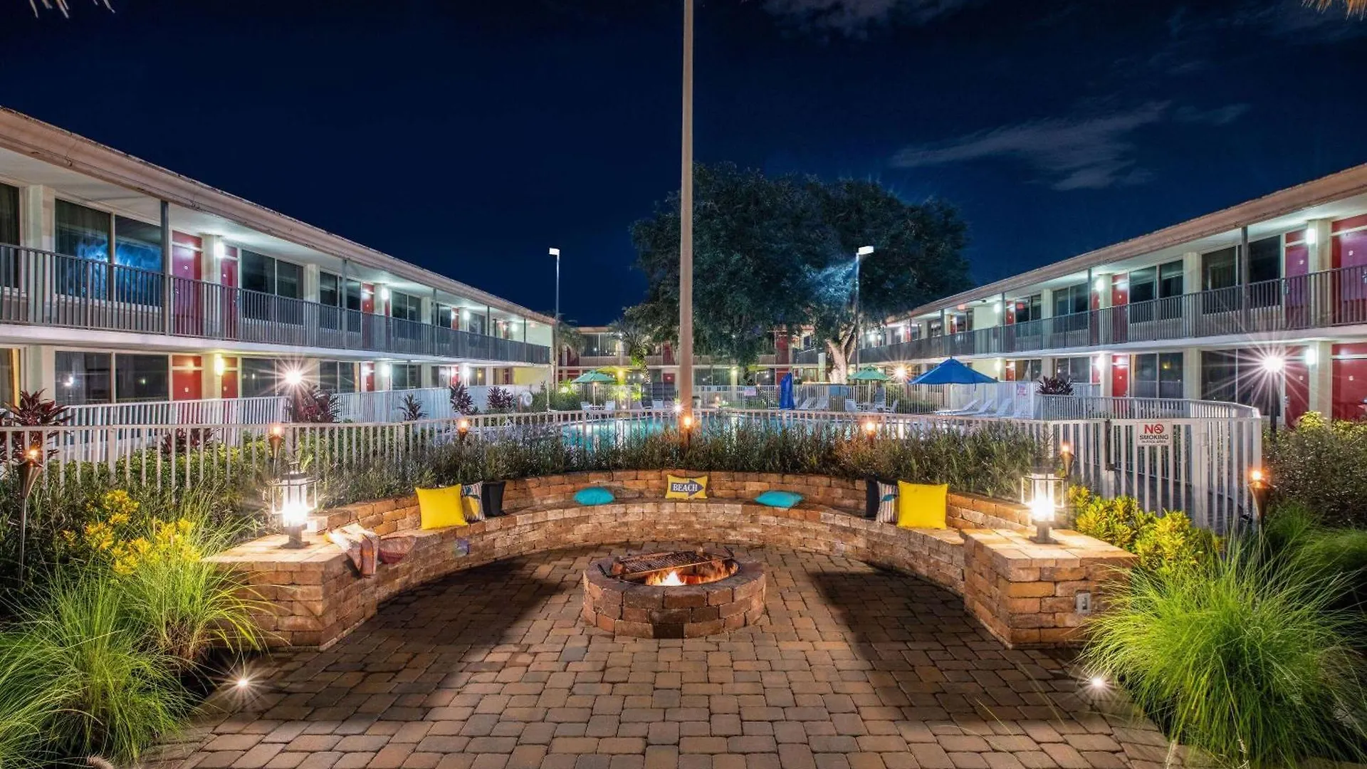 Otel Ramada By Wyndham Kissimmee Gateway - Free Theme Park Shuttle