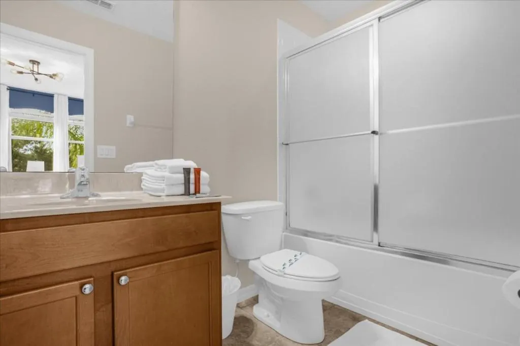 4 Bedrooms - 4 Bathrooms - Bella Vida 440 Lf *