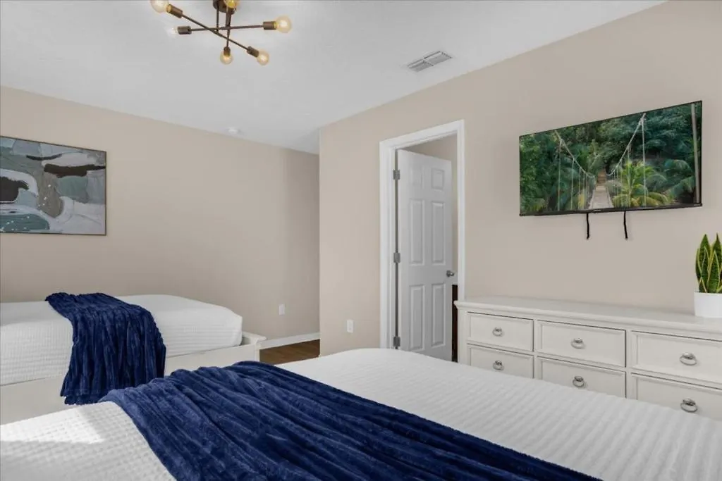 4 Bedrooms - 4 Bathrooms - Bella Vida 440 Lf Kissimmee