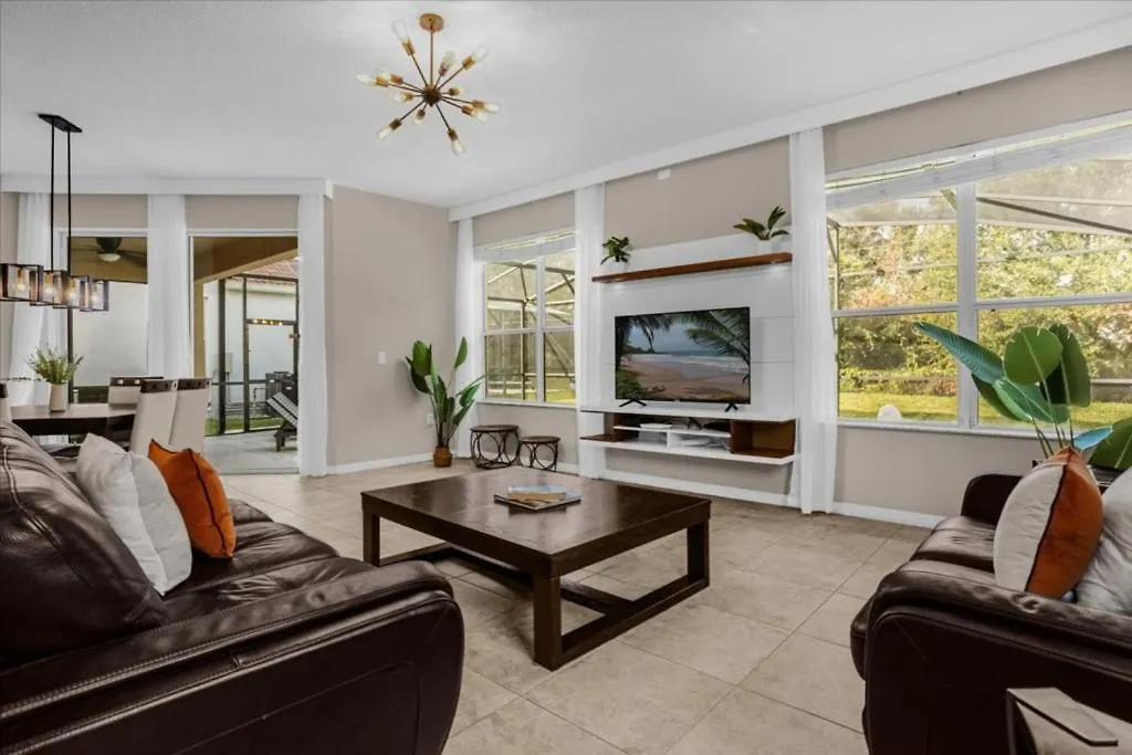 4 Bedrooms - 4 Bathrooms - Bella Vida 440 Lf *