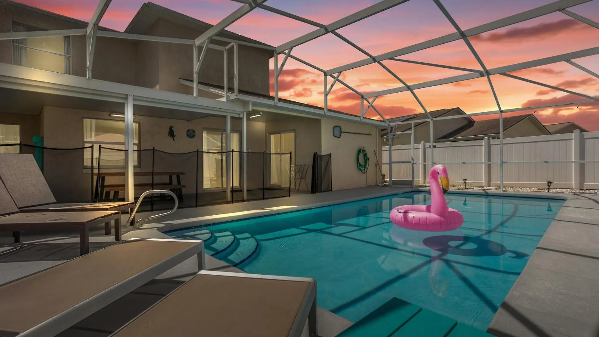 Amazing Blue Private Pool 4br House Near