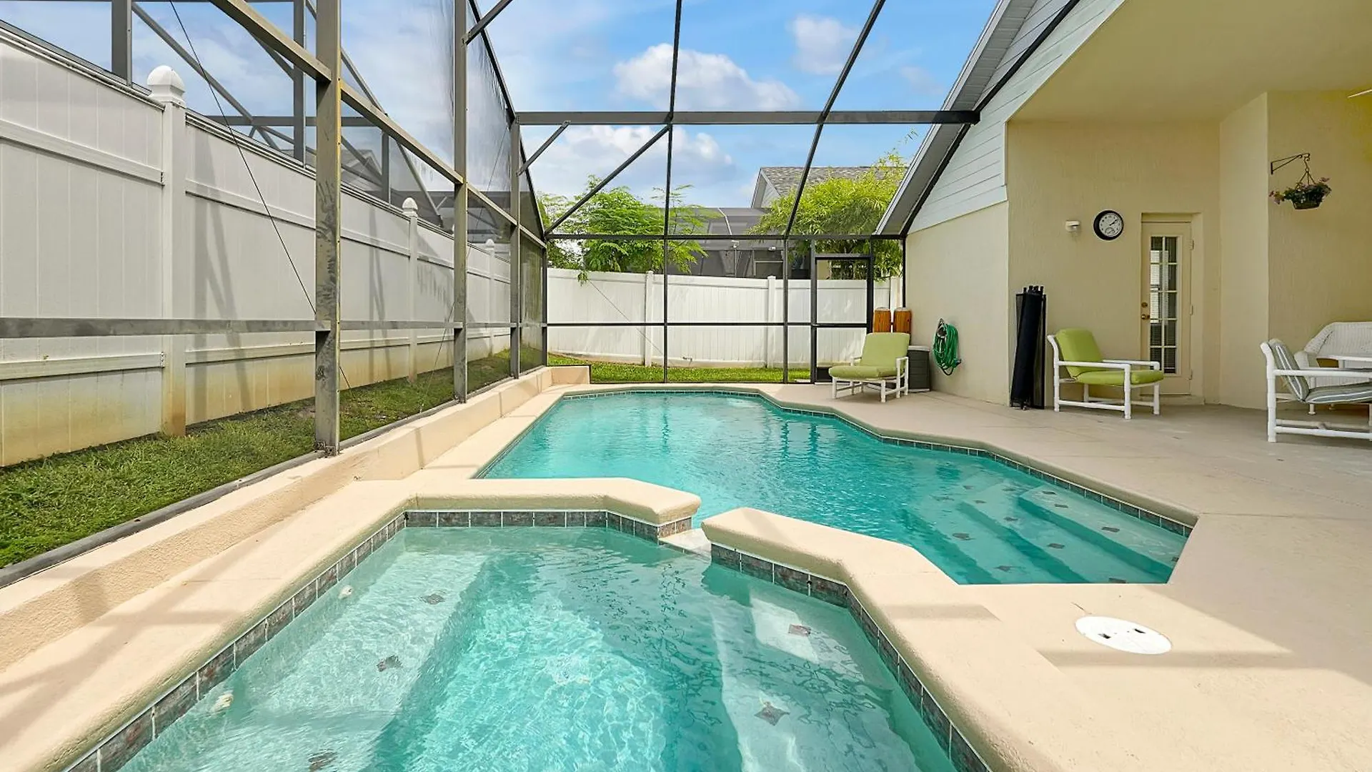 Neptunes Retreat - 4 Bed Close To Holiday home *