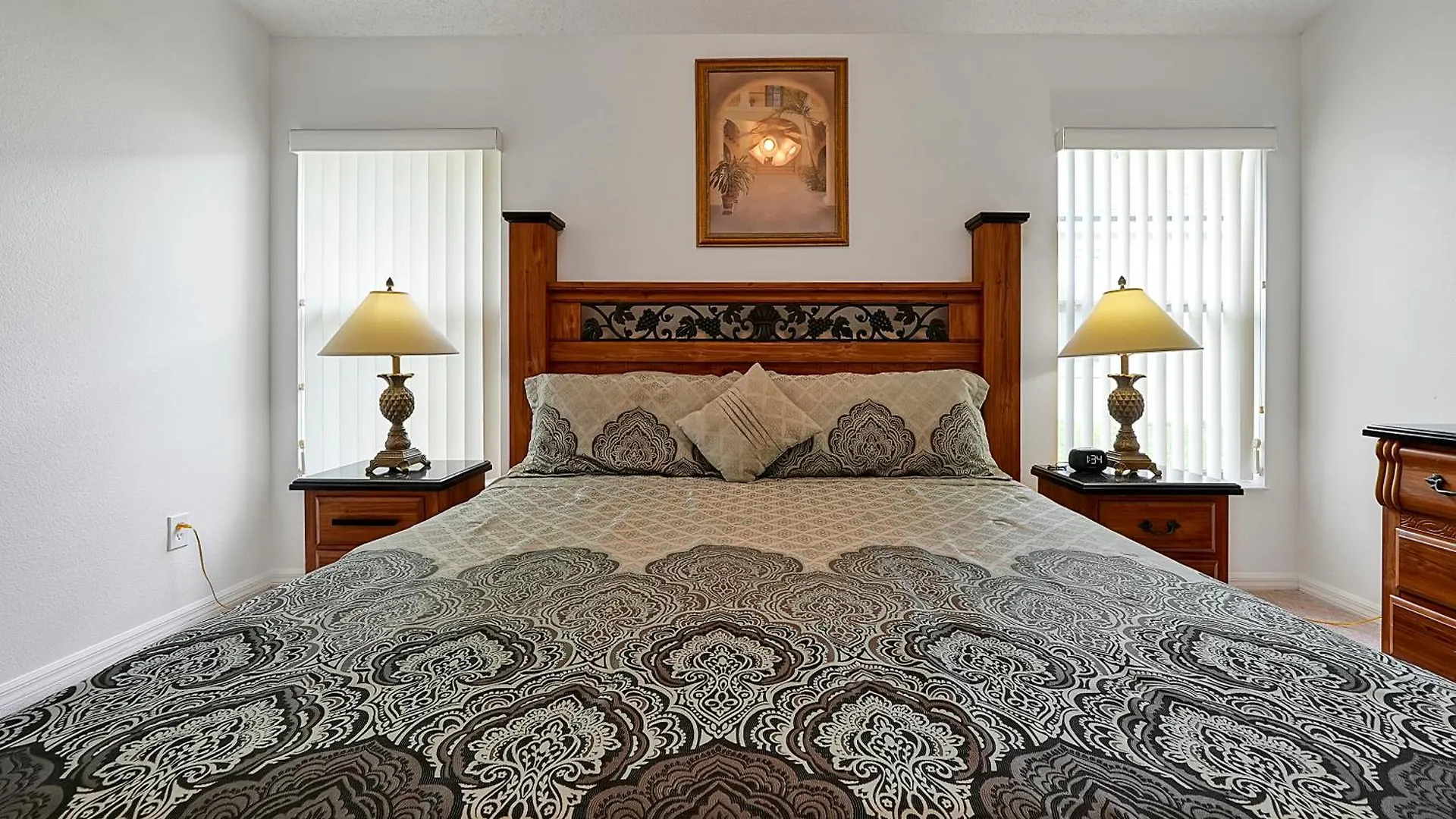 Neptunes Retreat - 4 Bed Close To Holiday home Kissimmee