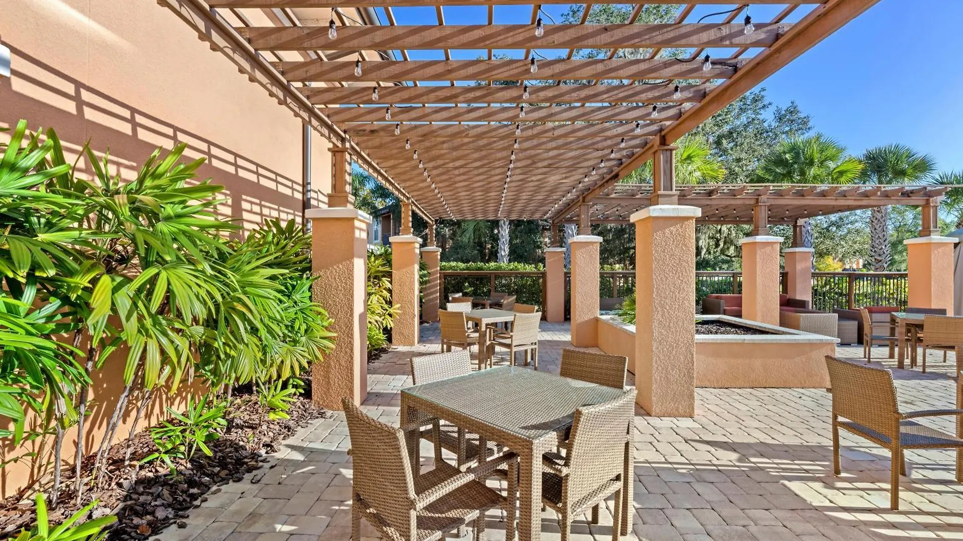 4 Bedroom Hot Tub Cozy Decor @ Regal Oaks Ro2761n * 基西米