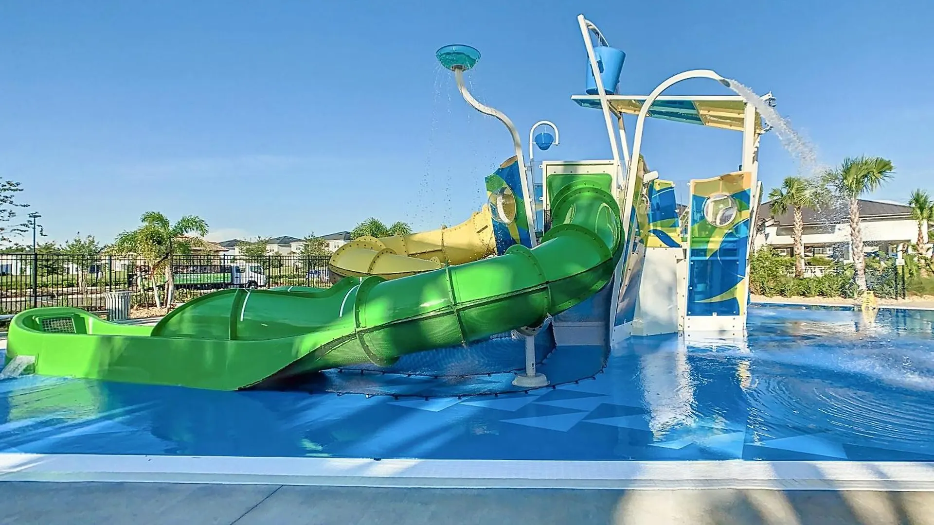 Thematic 2br With Waterpark Holiday home