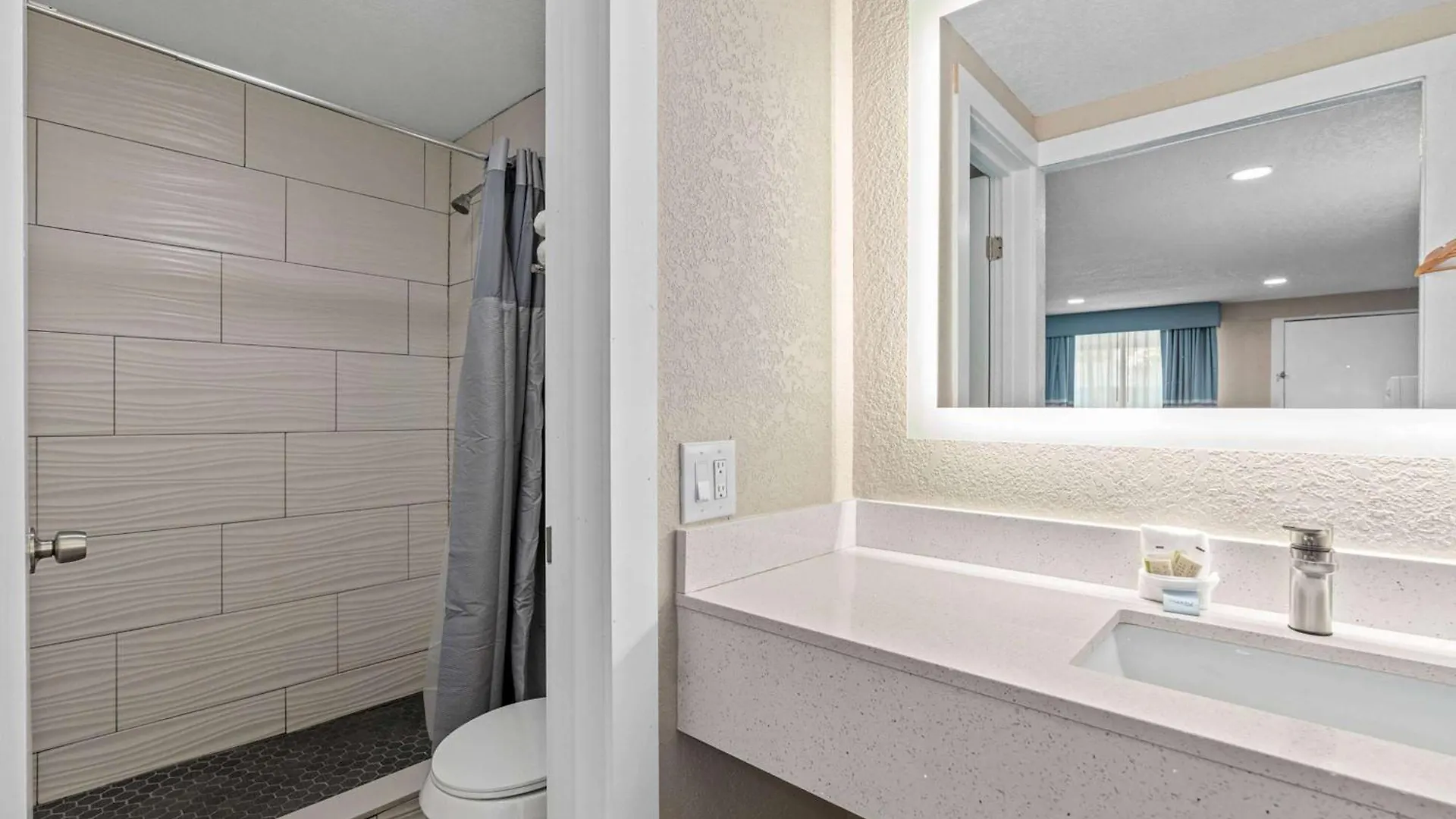 Super 8 By Wyndham Kissimmee-orlando Hotel 2*