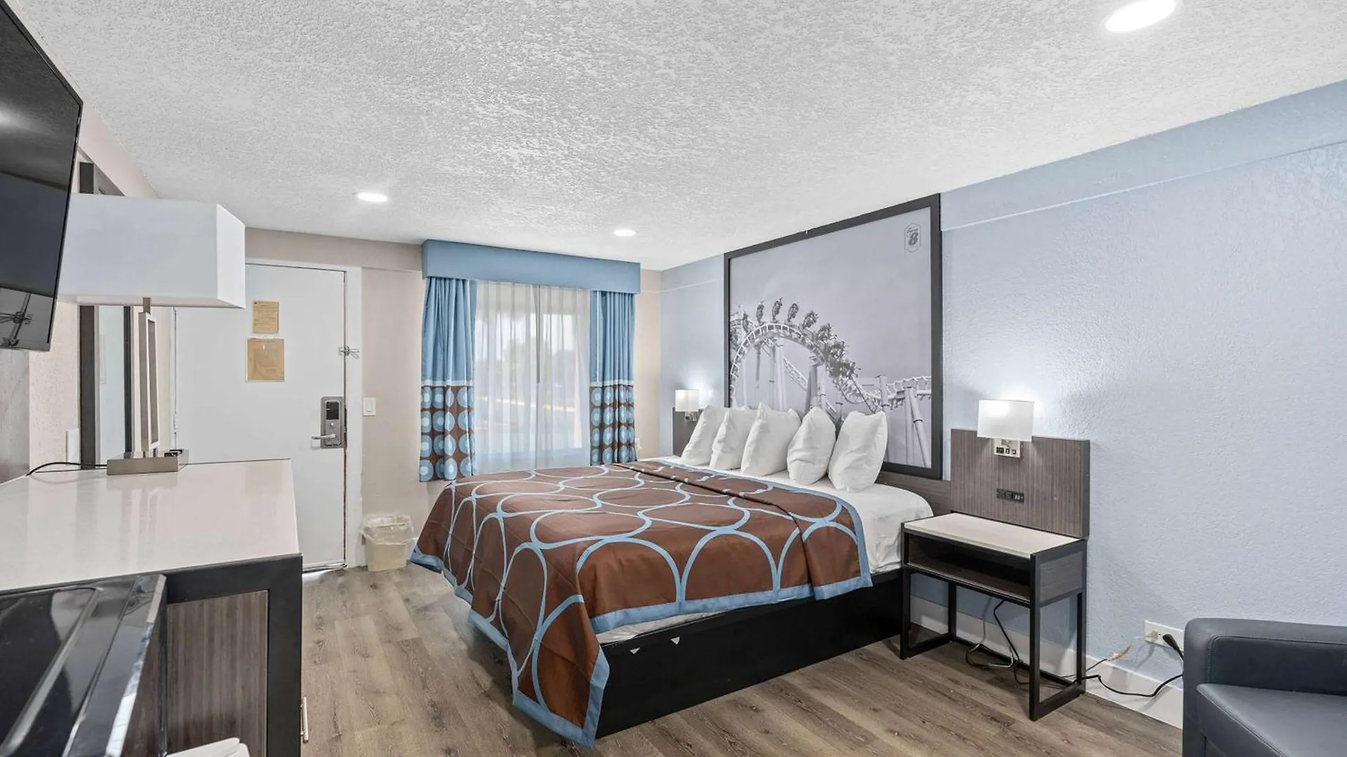 Super 8 By Wyndham Kissimmee-orlando Four Corners