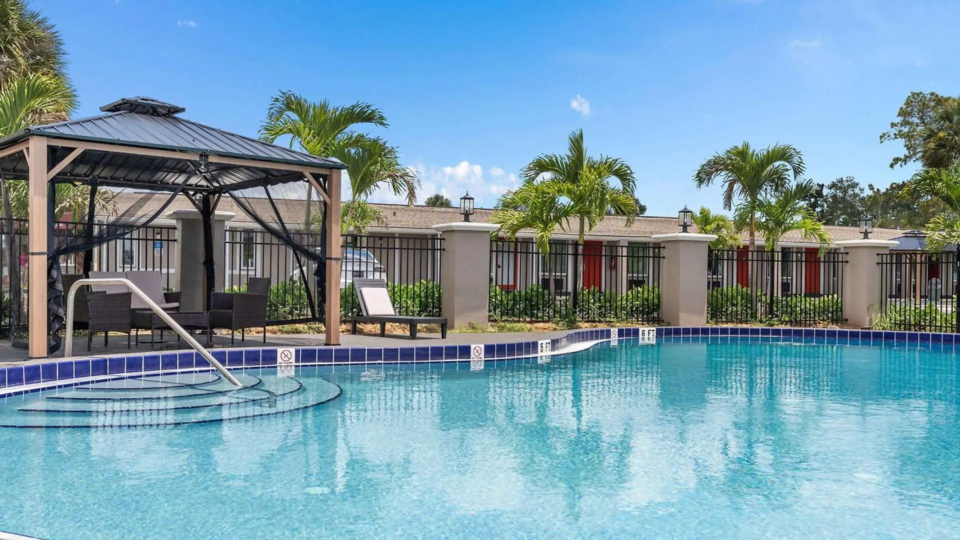 Super 8 By Wyndham Kissimmee-orlando