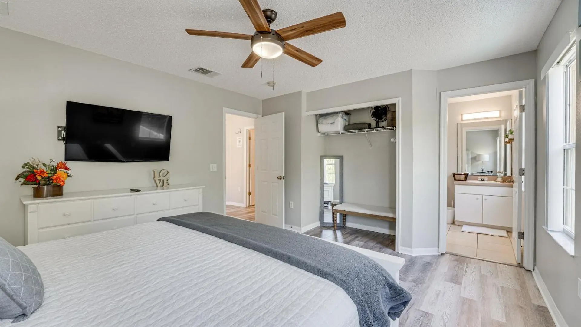 Villa With Pool And Lanai 8 Mi To Disney! Kissimmee