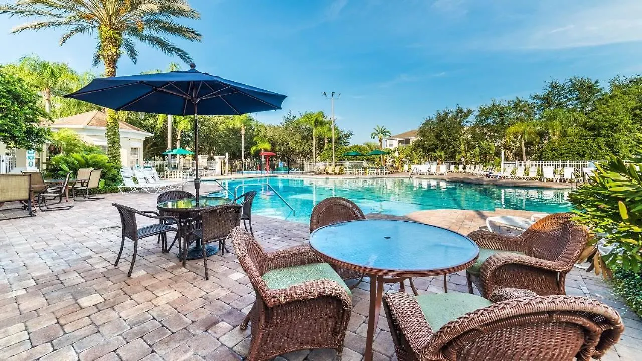 8131 Sun Palm *