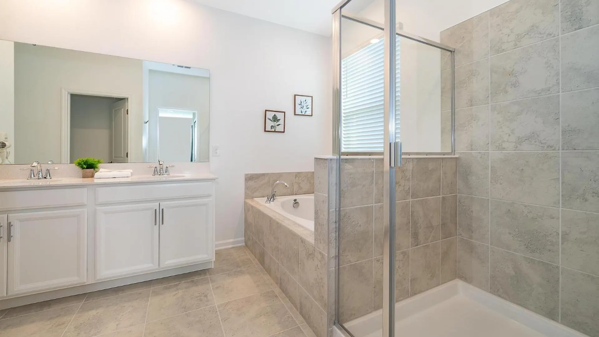 979ja 3 Beds/2 Baths Apartment Kissimmee
