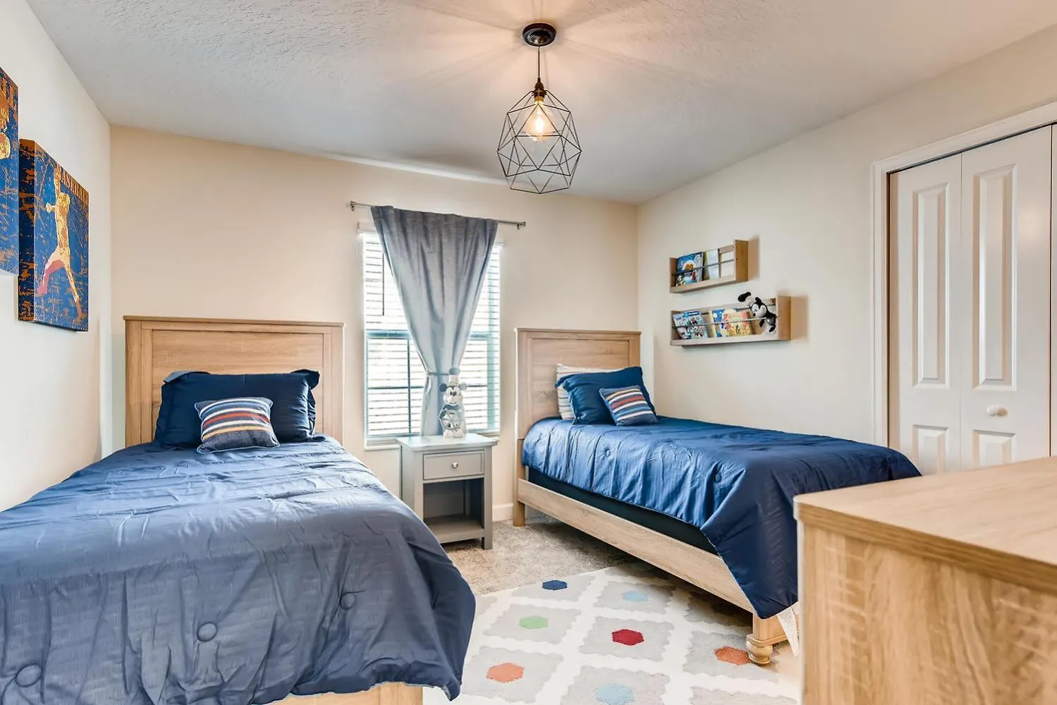 4810 Ll - 5bd Private Pool Townhome - Storey Kissimmee