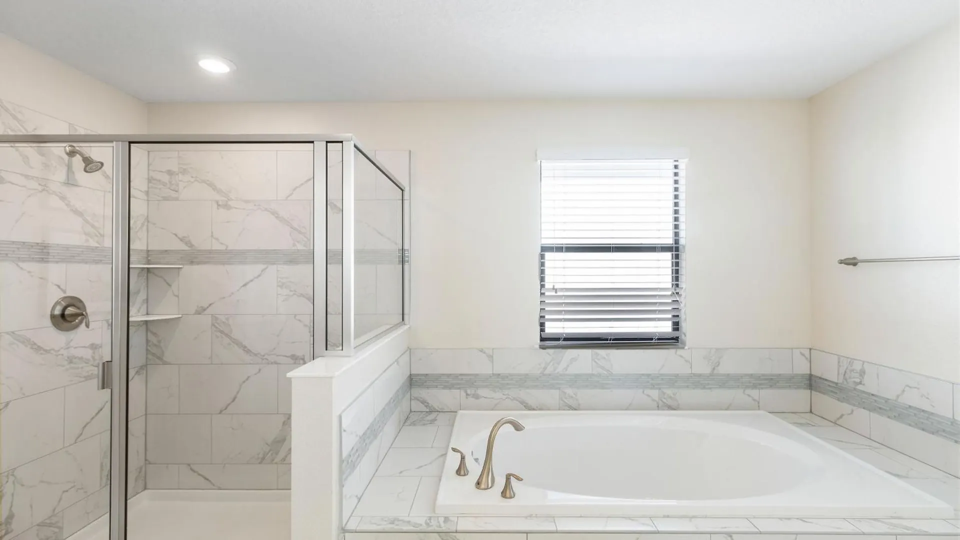 2957 Fs - Luxury Oasis: 6br Pool Game * Kissimmee