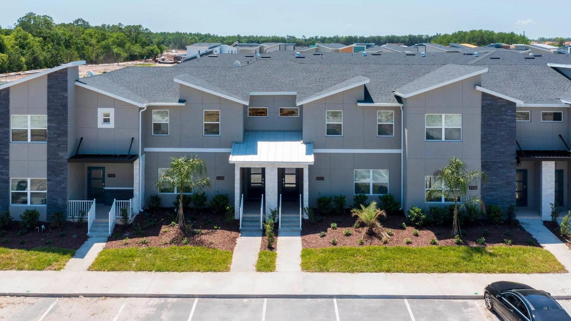 2929 Ss - Delight: 4br Pool Near Parks *