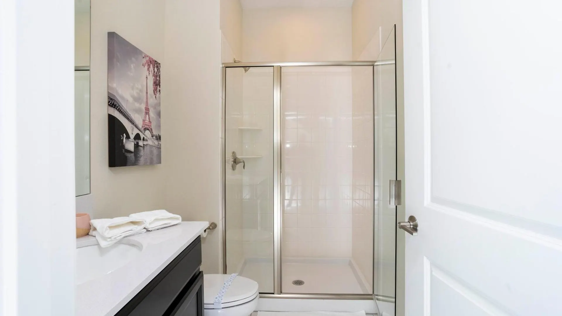 2929 Ss - Delight: 4br Pool Near Parks *