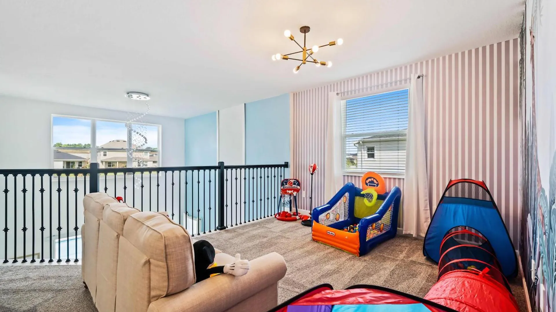 Apartment 520 Sticks Street *