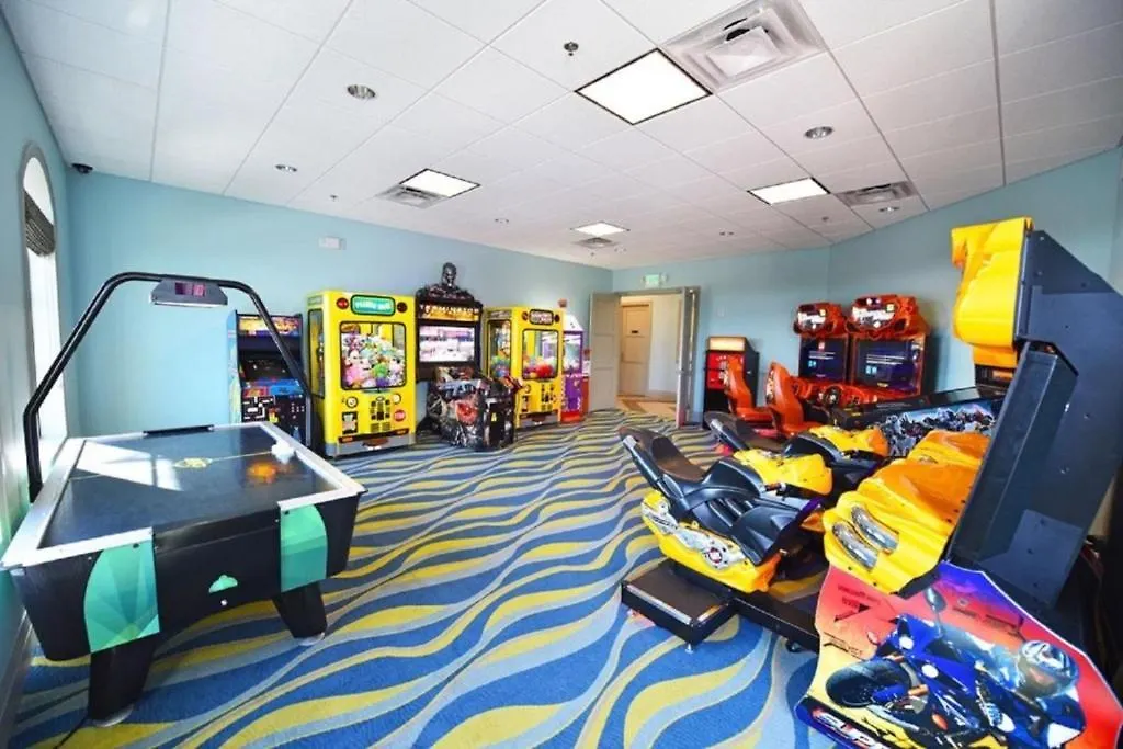 Luxurious Pool With Game Kissimmee
