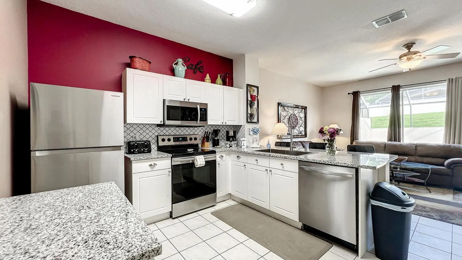 Kristas Tropical Escape Holiday home *