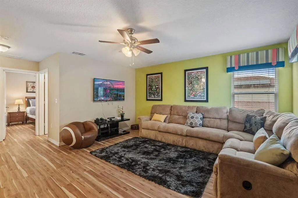 2820 Cozy Gem In With Pool Villa *