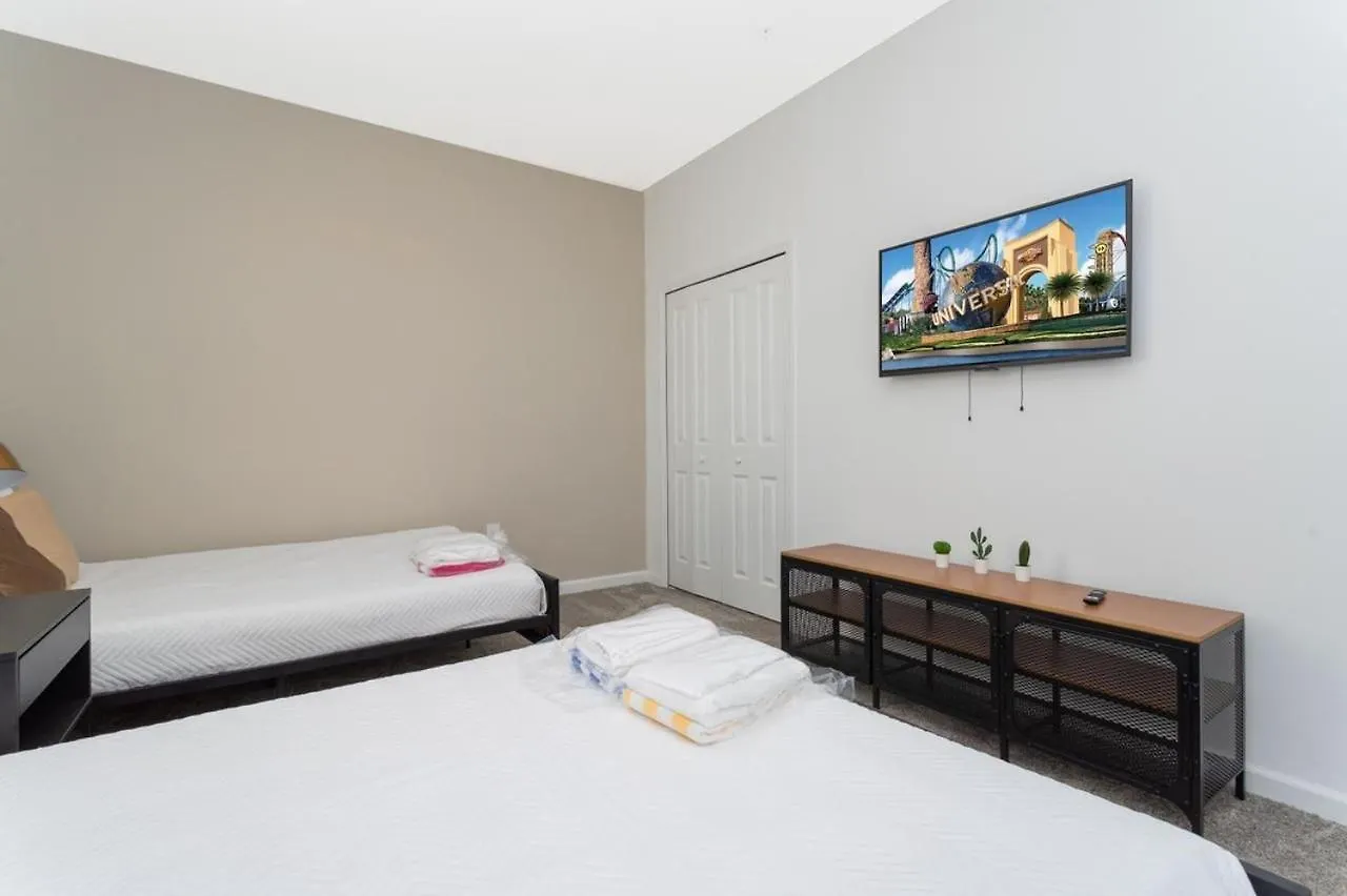 3 Bedroom 2.5 Ba Sleeps 10 Chg104 Villa