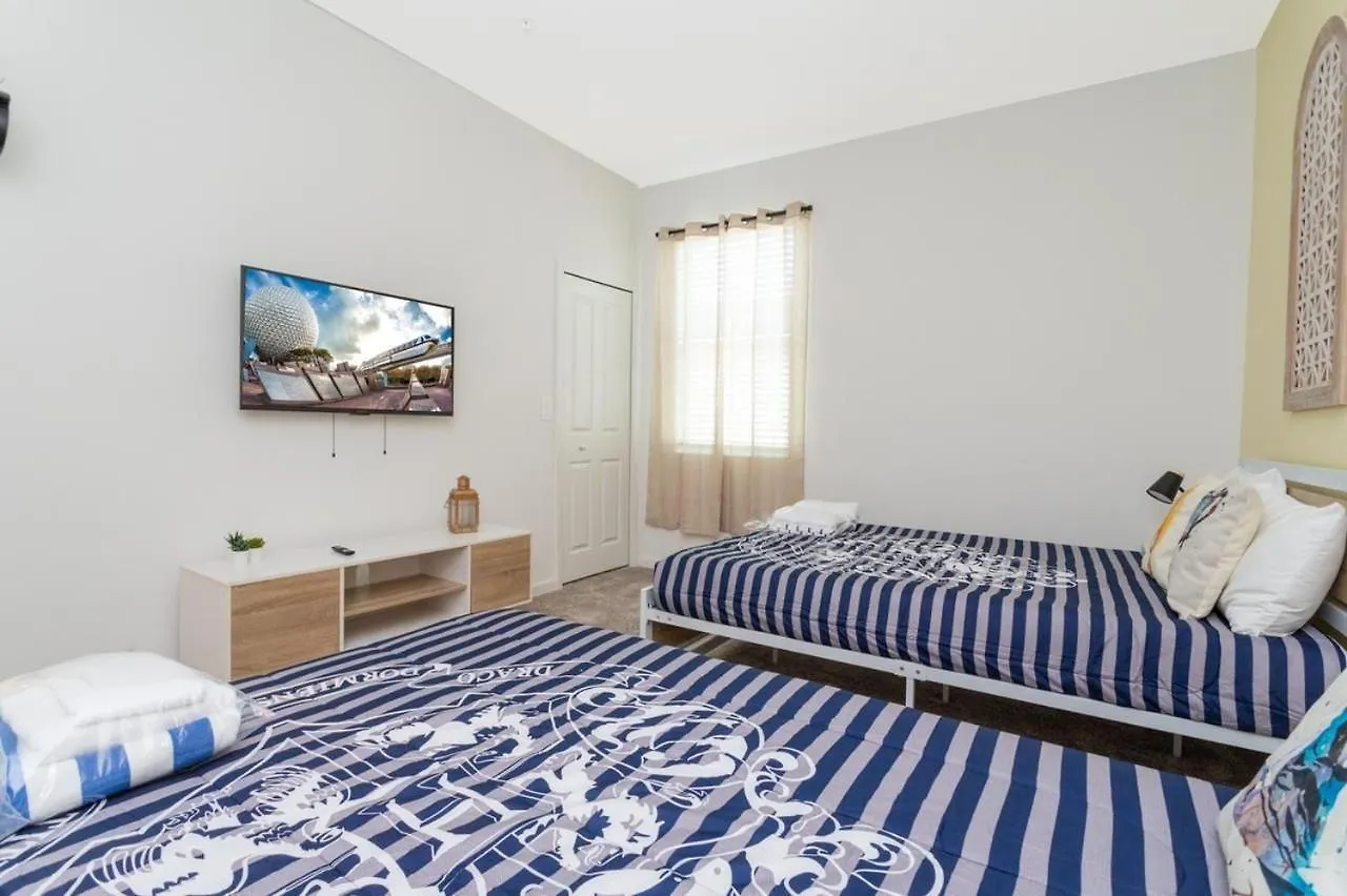 3 Bedroom 2.5 Ba Sleeps 10 Chg104 * Kissimmee