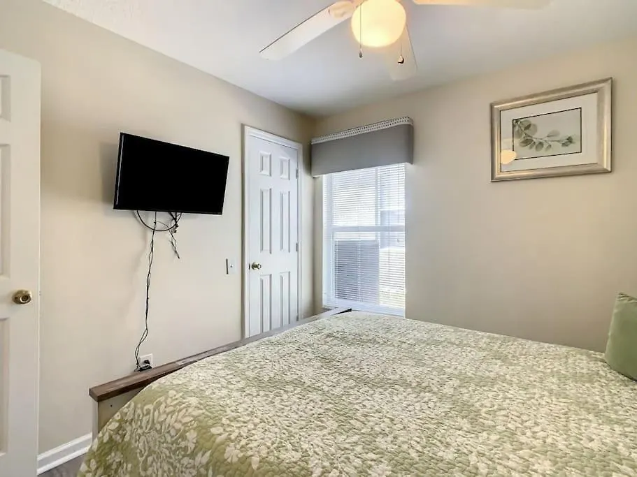 Queen Palms At Ellis Exclusive * Kissimmee
