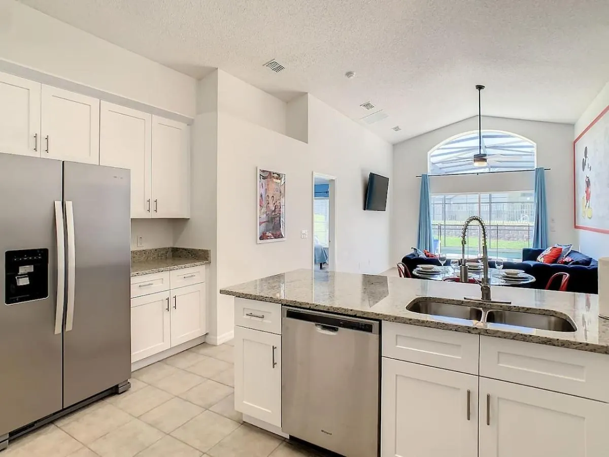 H8536 Single Level Pool 5 Bed Near * Kissimmee