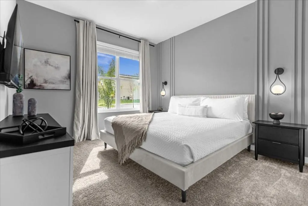 5 Bedroom- 4 Bathroom- Champions Gate 9033pt Holiday home *