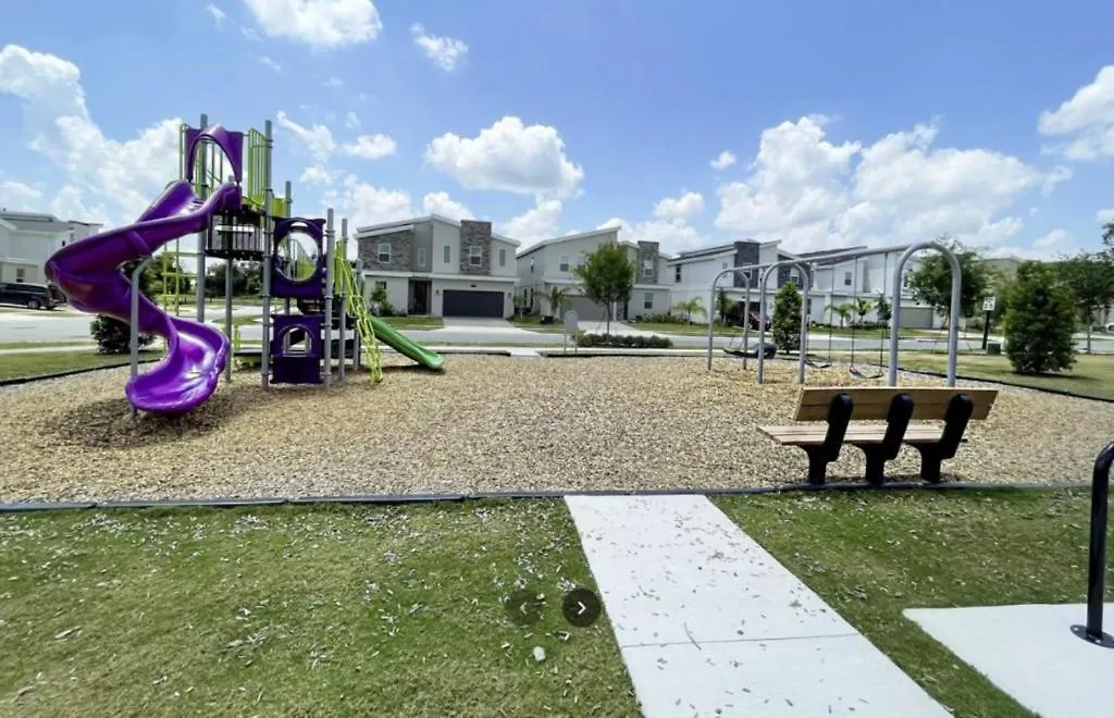 5 Bedroom- 4 Bathroom- Champions Gate 9033pt Holiday home