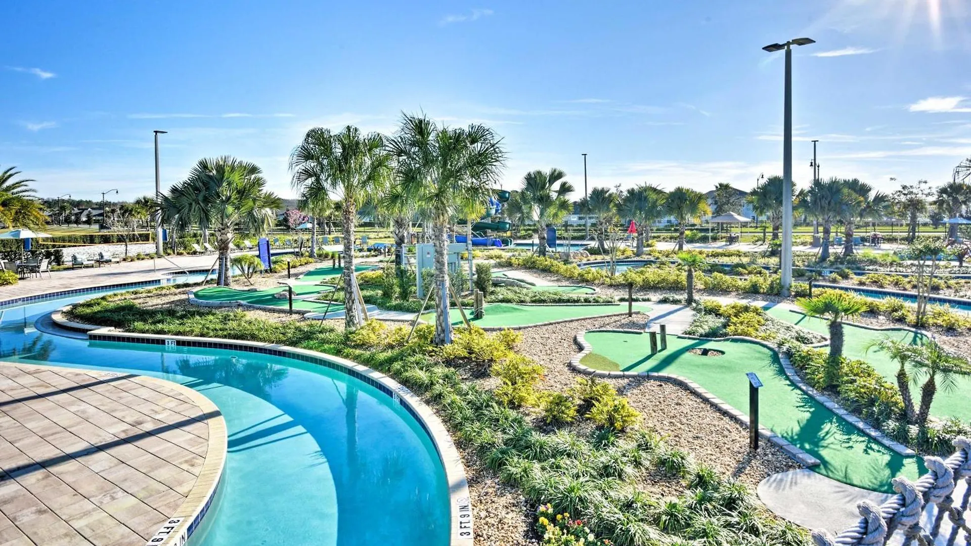 The Windermere - Pool Lazy River & Waterslides Holiday home *