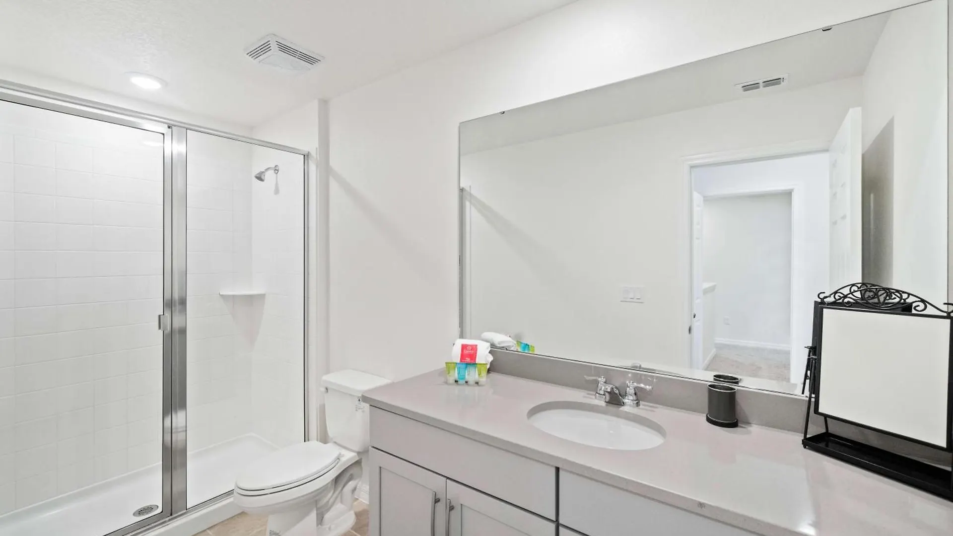 1832 Tropical Palms Circle Kissimmee