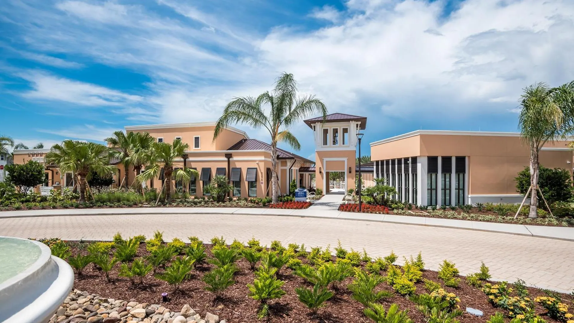Holiday home 1832 Tropical Palms Circle *