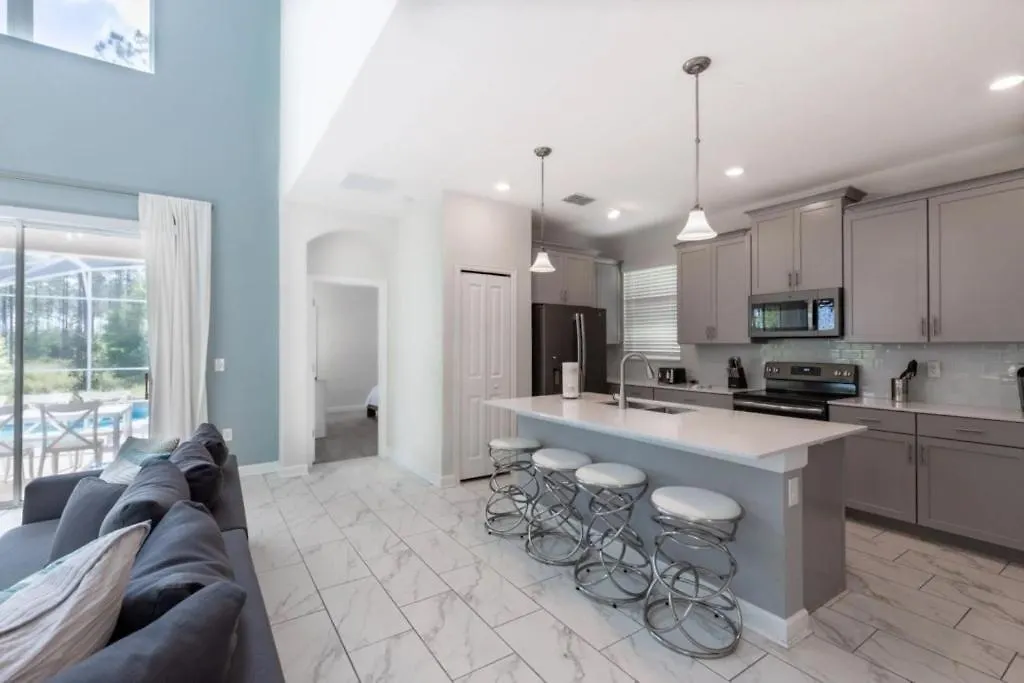 度假居 Beautiful 5 Bed With Game And Pool *